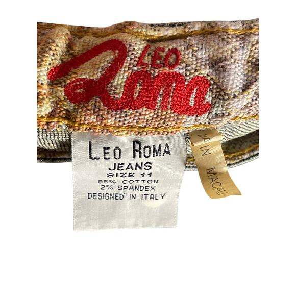 Y2K Leo Roma Low Rise Distressed Studded Juniors Capri Jeans Women's Size 11 - Picture 5 of 5